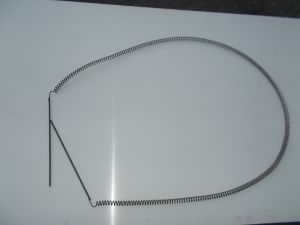Grzałka  pieca hartowniczego / Spirala grzejna  długość części grzejnej 2400 mm średnica fi 18 drut fi 2,7 m